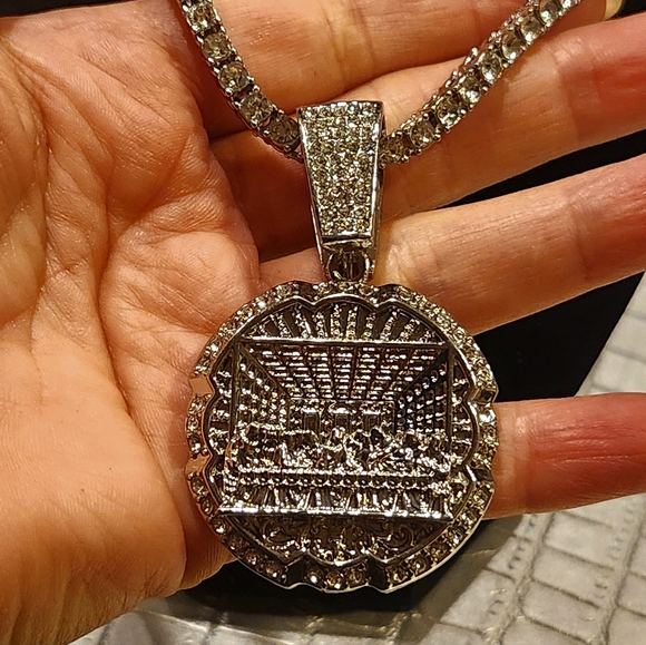 Charm Choker Miami Style Hip Hop Necklace, Pendant 13mm/20 inch. Fashionable. - Picture 3 of 9